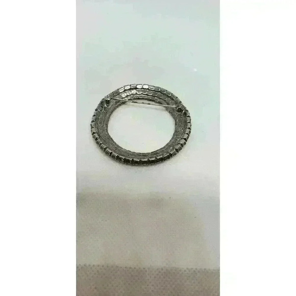 Vintage Brooch BIG Circle 3 Rows Clear Rhinestone Welded Back rhodium plated - Picture 6 of 7